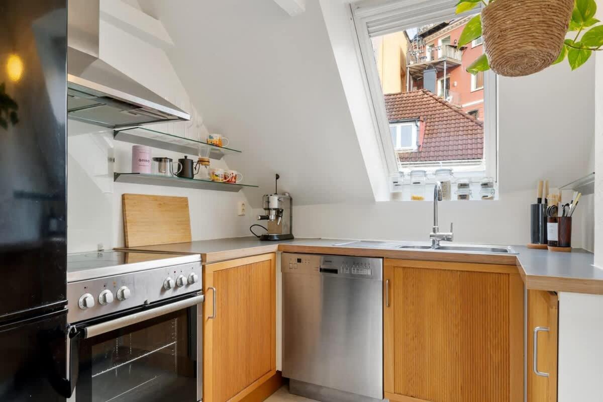Dinbnb Apartments Bryggen Берген Екстер'єр фото